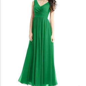 Azazie style Keyla dress NWT color emerald size 10